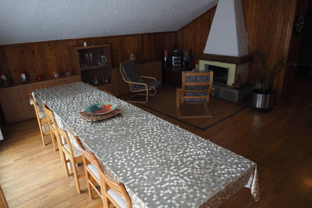 La Casa Degli Ospiti Appartement Morbegno Buitenkant foto