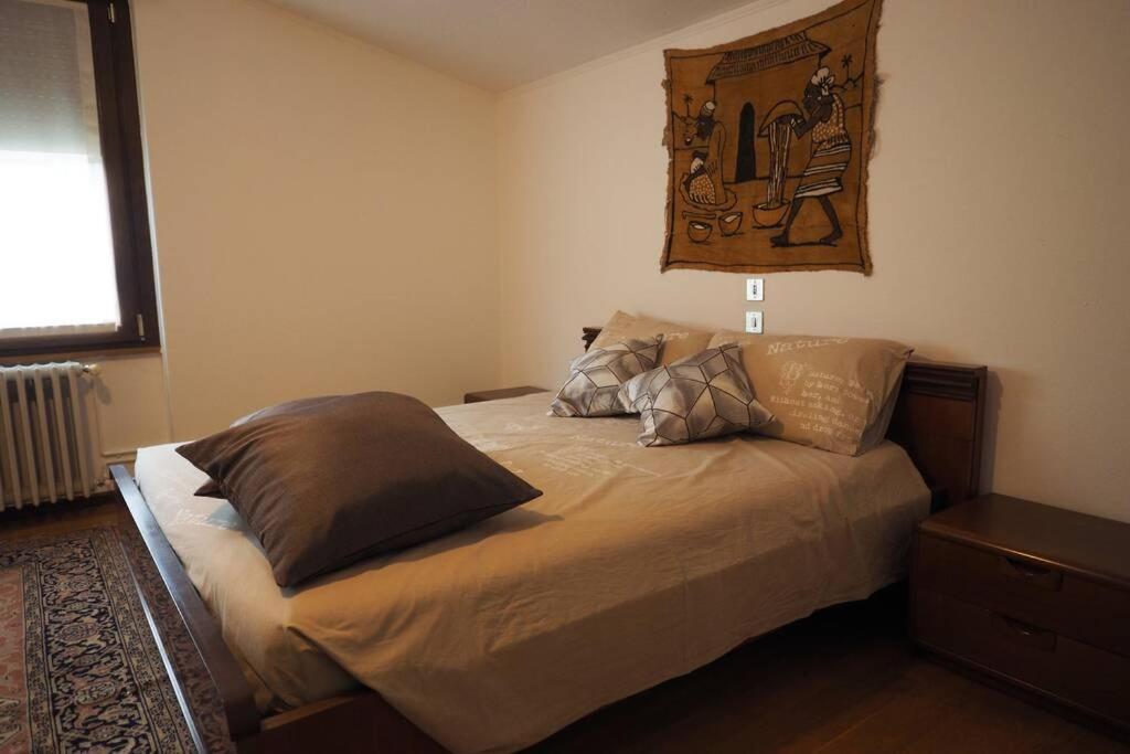 La Casa Degli Ospiti Appartement Morbegno Buitenkant foto